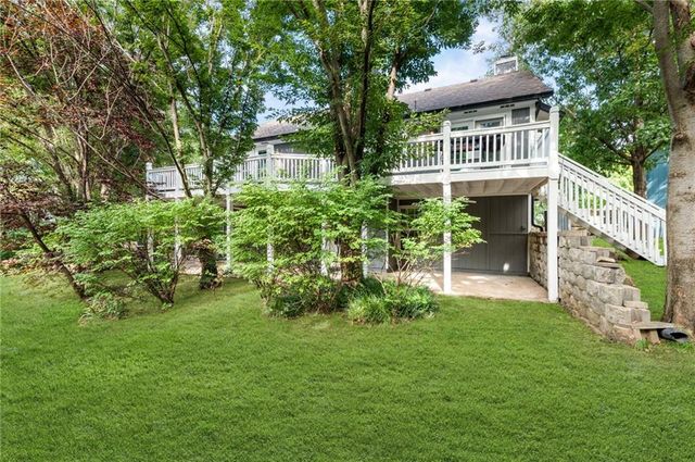 21645 W 122nd Terrace, Olathe, KS 66061