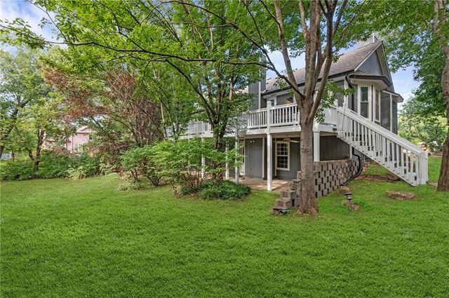21645 W 122nd Terrace, Olathe, KS 66061