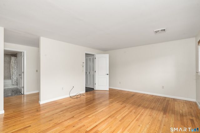 24 Colonial Drive, Waterford, CT 06385