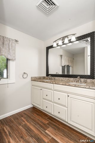 24 Colonial Drive, Waterford, CT 06385