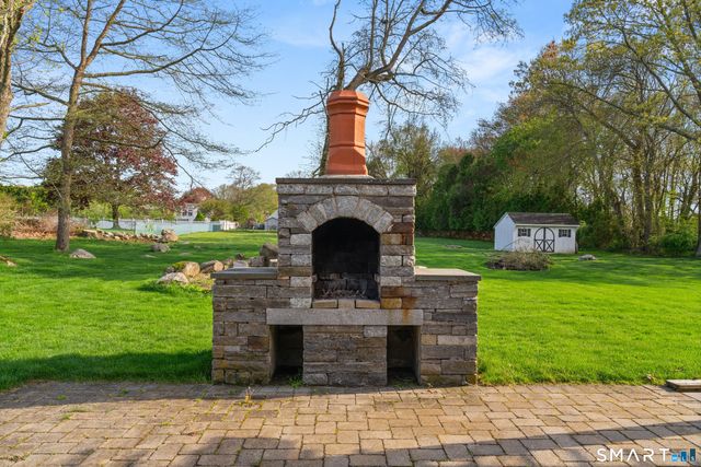 24 Colonial Drive, Waterford, CT 06385