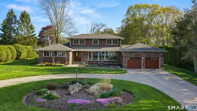 24 Colonial Drive, Waterford, CT 06385