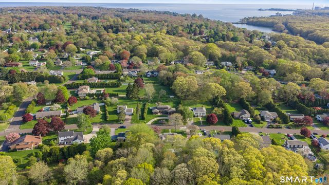 24 Colonial Drive, Waterford, CT 06385
