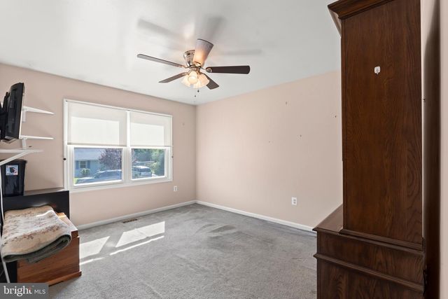 3 BELLA COOLA TRL, Browns Mills, NJ 08015