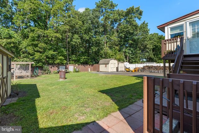 3 BELLA COOLA TRL, Browns Mills, NJ 08015