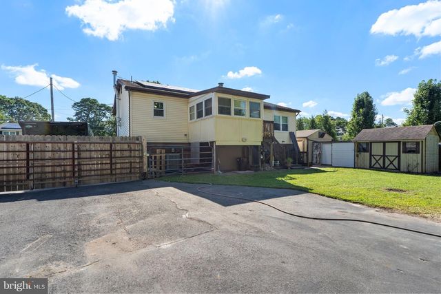 3 BELLA COOLA TRL, Browns Mills, NJ 08015