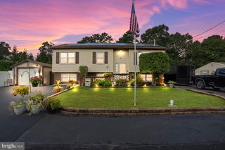 3 BELLA COOLA TRL, Browns Mills, NJ 08015