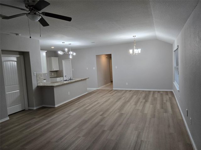 18306 Sonora Brook Lane Lane, Richmond, TX 77407