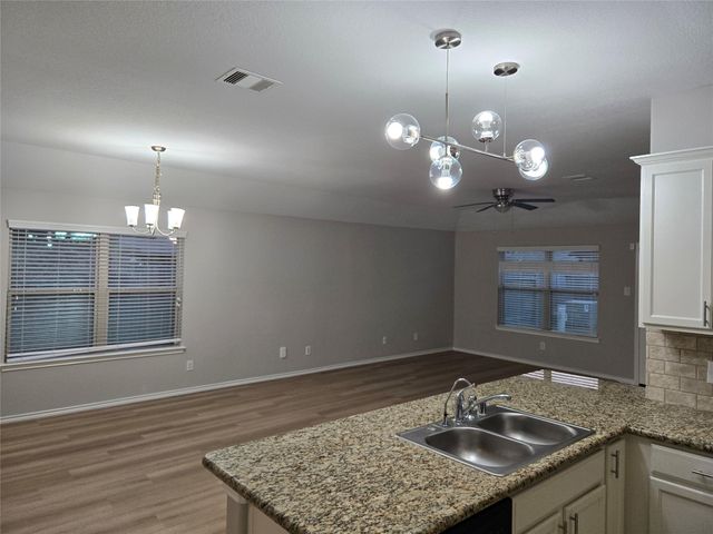 18306 Sonora Brook Lane Lane, Richmond, TX 77407