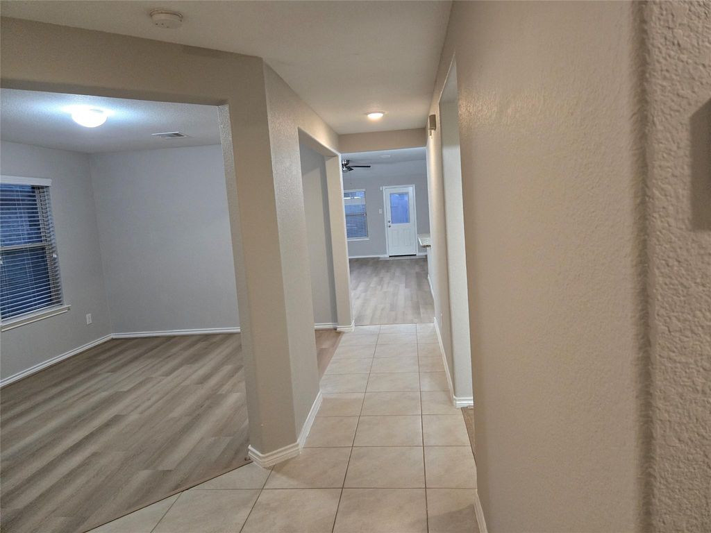 18306 Sonora Brook Lane Lane, Richmond, TX 77407