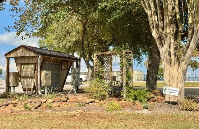 9 Morningside, Trinity, TX 75862