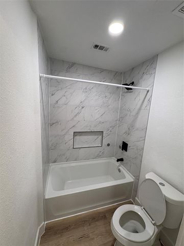 502 Independence Street, Liberty, TX 77575