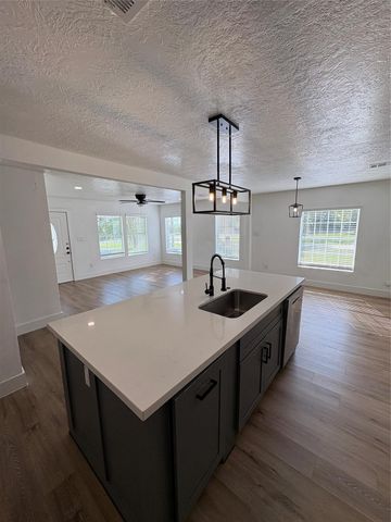 502 Independence Street, Liberty, TX 77575