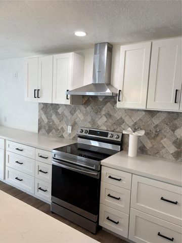 502 Independence Street, Liberty, TX 77575