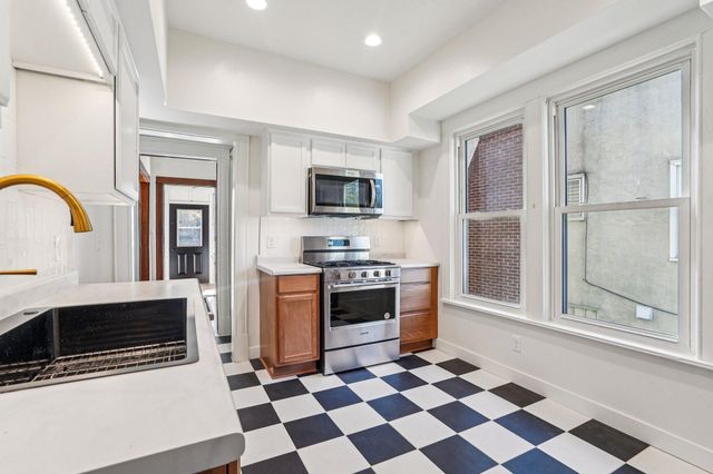 1611 Edmund Avenue, Saint Paul, MN 55104