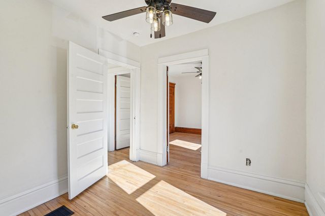 1611 Edmund Avenue, Saint Paul, MN 55104