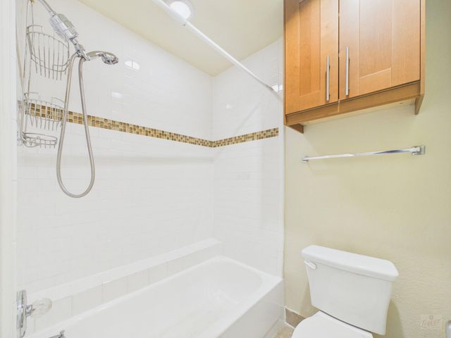 7685 Northcross DR 921, Austin, TX 78757