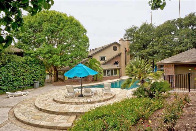 7685 Northcross DR 921, Austin, TX 78757