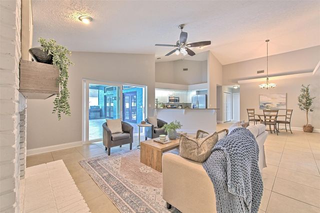 3928 NORTHRIDGE DRIVE, Valrico, FL 33596