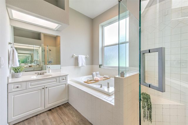 3928 NORTHRIDGE DRIVE, Valrico, FL 33596
