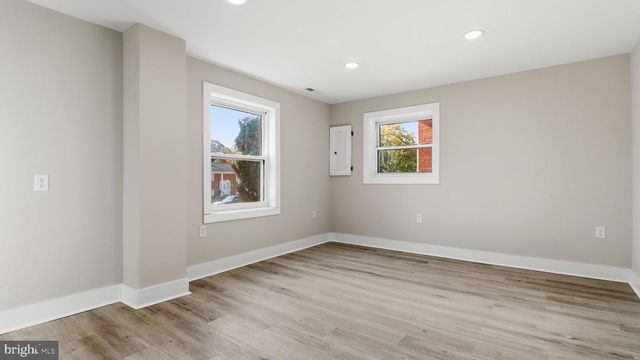 6118 HELLEN LEE DR, Clinton, MD 20735