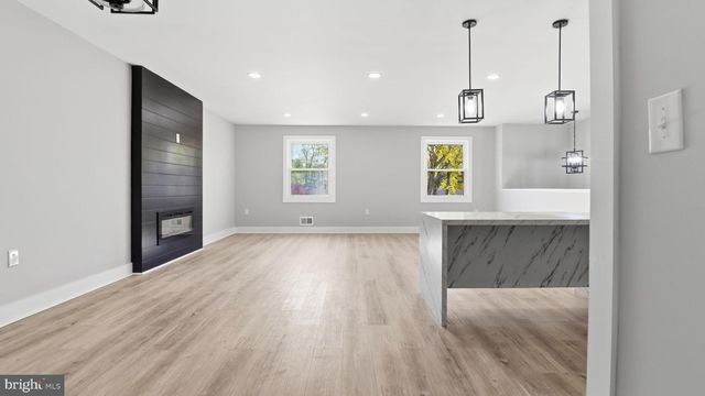 6118 HELLEN LEE DR, Clinton, MD 20735