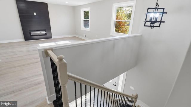 6118 HELLEN LEE DR, Clinton, MD 20735