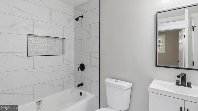 6118 HELLEN LEE DR, Clinton, MD 20735