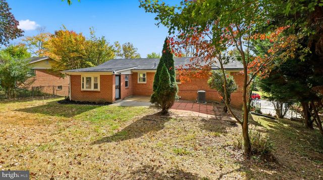 6118 HELLEN LEE DR, Clinton, MD 20735