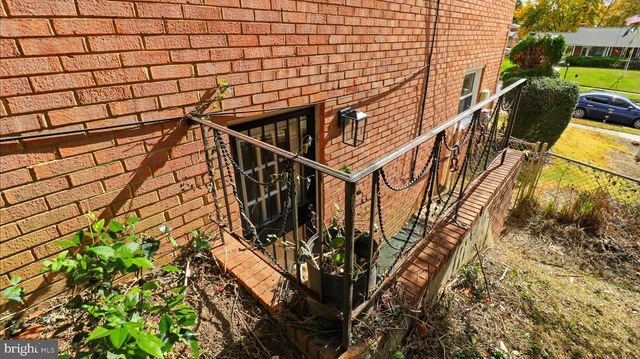 6118 HELLEN LEE DR, Clinton, MD 20735