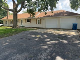 126 N 8th Street, Hennepin, IL 61327