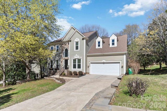 2732 Providence Spring Lane, Charlotte, NC 28270