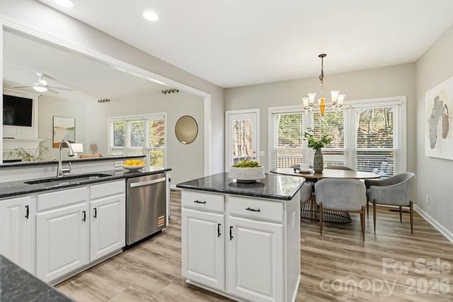 2732 Providence Spring Lane, Charlotte, NC 28270