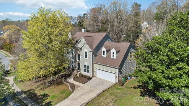 2732 Providence Spring Lane, Charlotte, NC 28270
