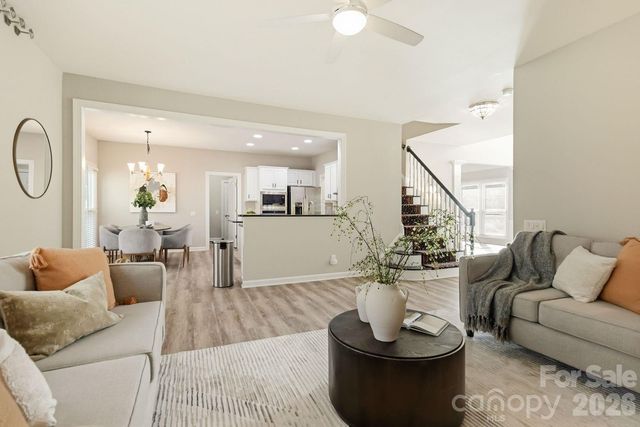 2732 Providence Spring Lane, Charlotte, NC 28270