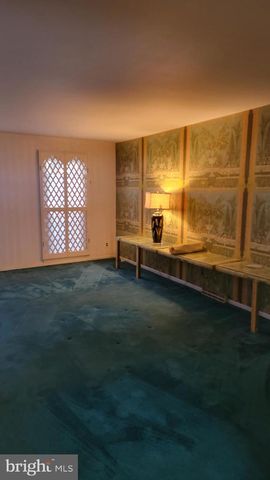 1028 OWL LN, Cherry Hill, NJ 08003