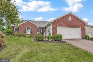 3650 ROCK CREEK DR, Dover, PA 17315