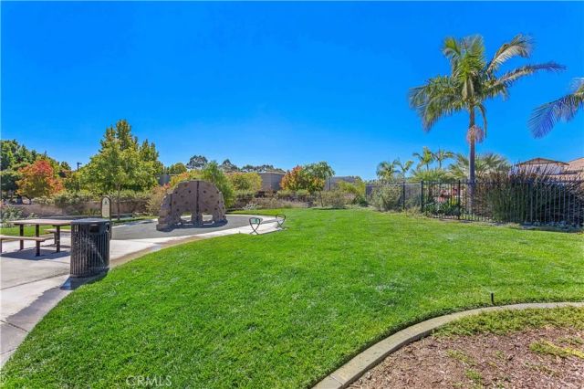 6658 Sand Castle Pl, Goleta, CA 93117