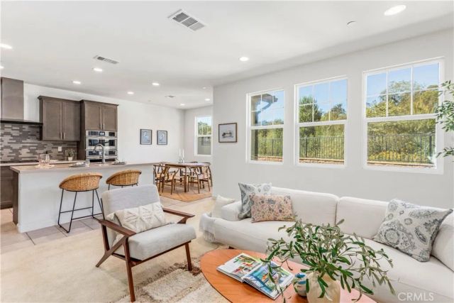 6658 Sand Castle Pl, Goleta, CA 93117