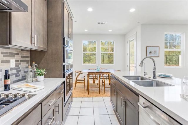 6658 Sand Castle Pl, Goleta, CA 93117