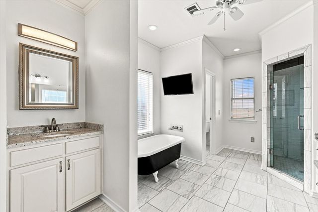 47 Preakness Place Road, Van Alstyne, TX 75495