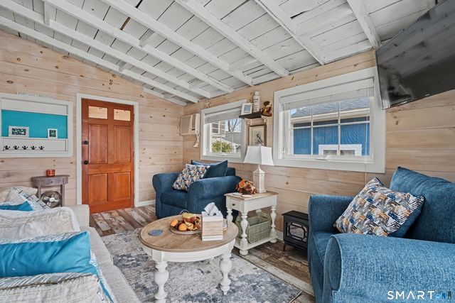 26 North Street, Madison, CT 06443