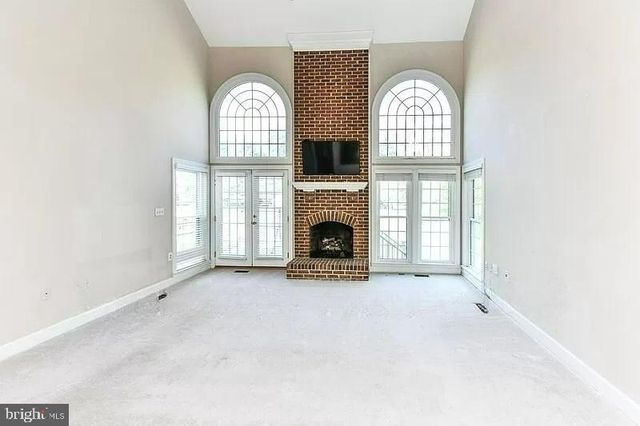 1088 SAFA ST, Herndon, VA 20170