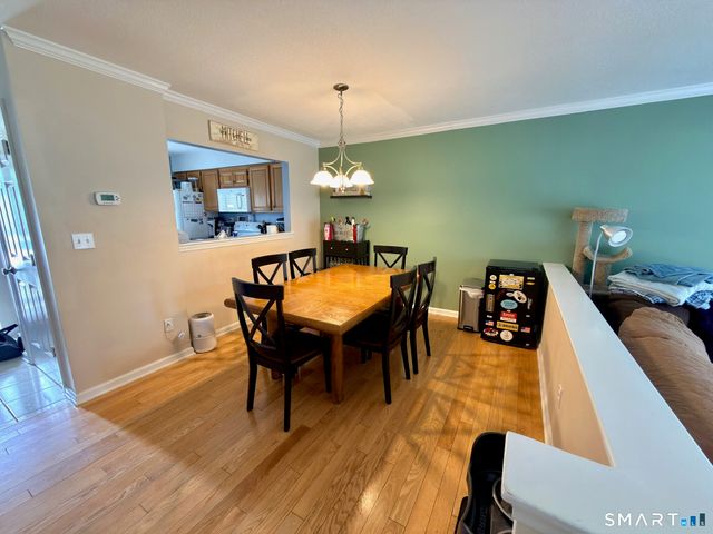101 Summerhill Road 101, Wallingford, CT 06492
