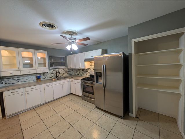 1817 Belmont Street, Mesquite, TX 75149