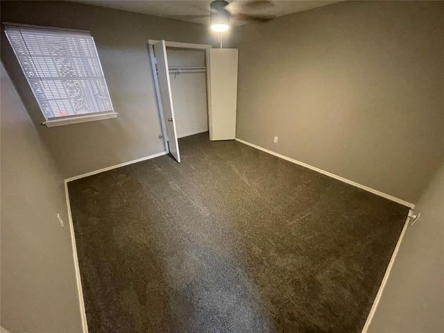 6724 N Meridian Avenue B, Oklahoma City, OK 73116