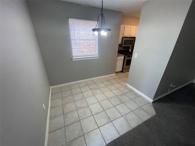 6724 N Meridian Avenue B, Oklahoma City, OK 73116