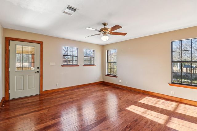 1217 Cherry Mountain LOOP, Fredericksburg, TX 78624