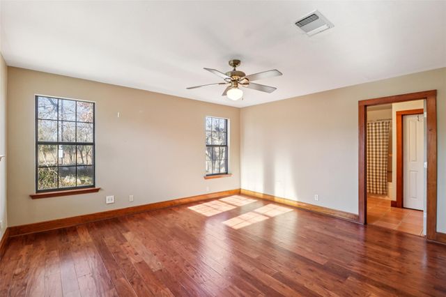 1217 Cherry Mountain LOOP, Fredericksburg, TX 78624