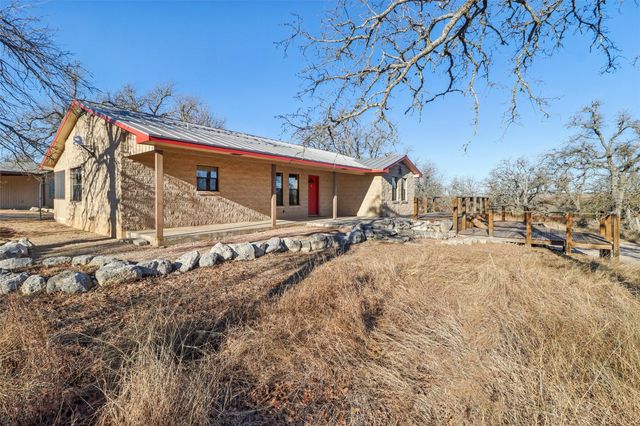 1217 Cherry Mountain LOOP, Fredericksburg, TX 78624